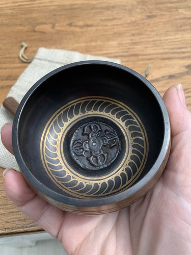 Handmade tibetan singing bowl - handmade,