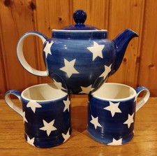 Vintage Teapot and Cups -