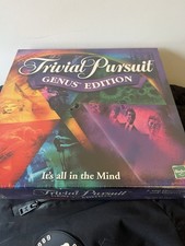  Trivial Pursuit Genus Edition Board Game 2001