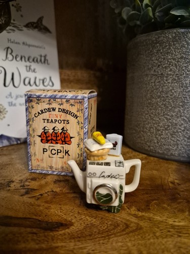 Cardew tiny teapot - tiny, 'tiny