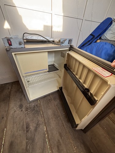 Electrolux rm212 3 way - electrolux,