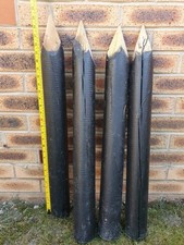 Round Timber fence posts x 4 pieces Ideal for around garden/Play area Craft Deco