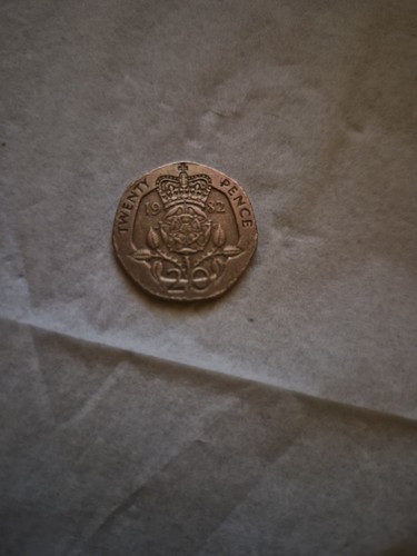 1982 20p twenty pence - pence, coin