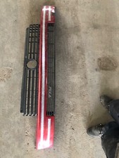 VW T4 TRANSPORTER 2001 TDI FRONT 1 PART GRILLE ASSEMBLY