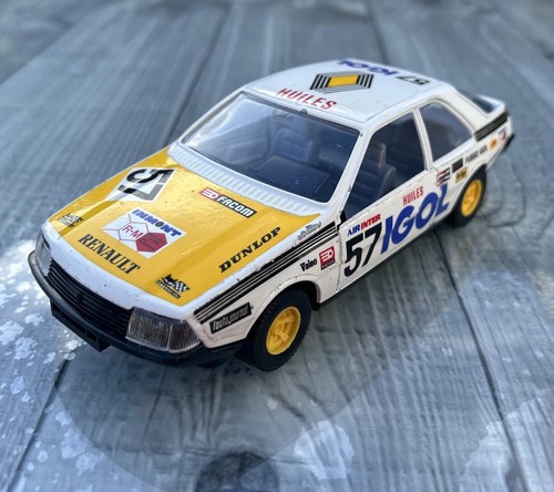 Bburago renault fuego - bburago,