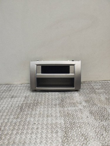 Peugeot 407 2007 dashboard lcd - dashboard,