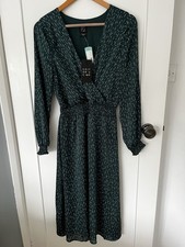 Editor’s Cut Dark Green Size