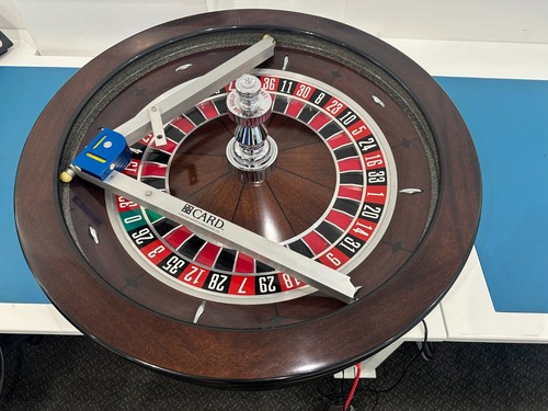 Card roulette wheel - roulette, leveller