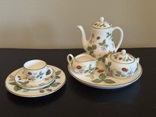 Wedgewood Wild Strawberry Miniature Tea Set