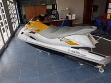 Yamaha WaveRunner VX700 F2V