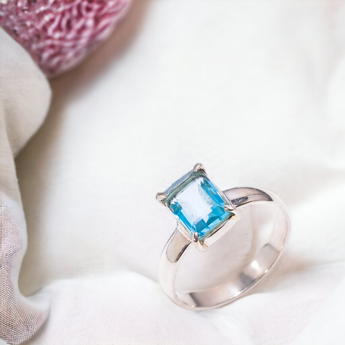 Natural aquamarine gemstone - natural,