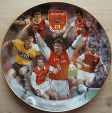 ARSENAL F.C. most loyal Fine porcelain plate Maker Danbury mint