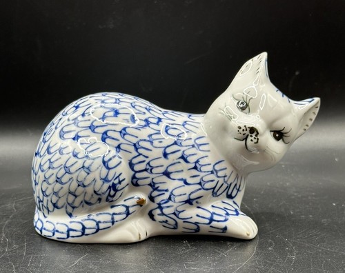 Vintage blue and white - blue,