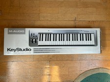 M-Audio KeyStudio 49-Note USB