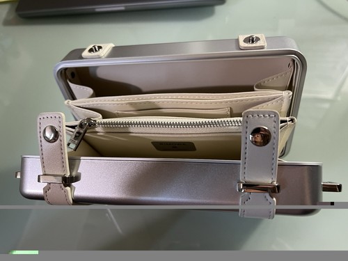 Rimowa case - rimowa,
