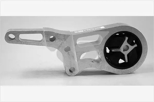 Engine mount bracket 532e05 - engine,