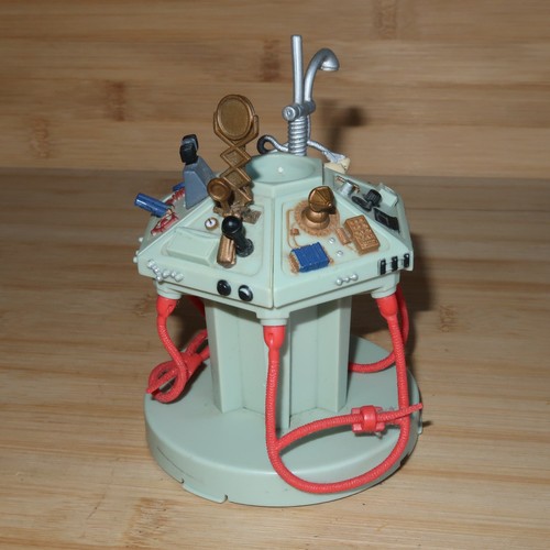 Doctor who junk - who, tardis