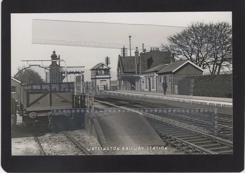Watlington railway station - watlington,