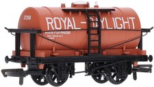 R6109 Hornby OO Gauge 14T Tank