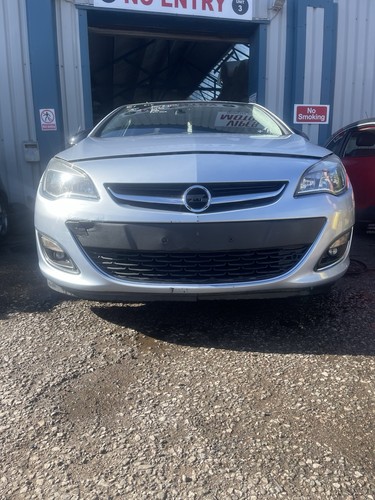 Vauxhall astra bumper front - vauxhall,