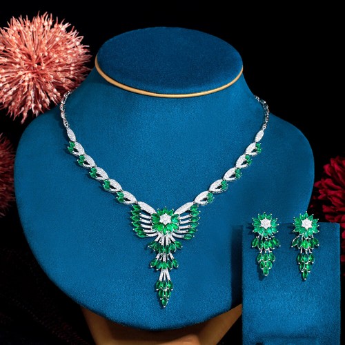 White gold plated - cz, flower