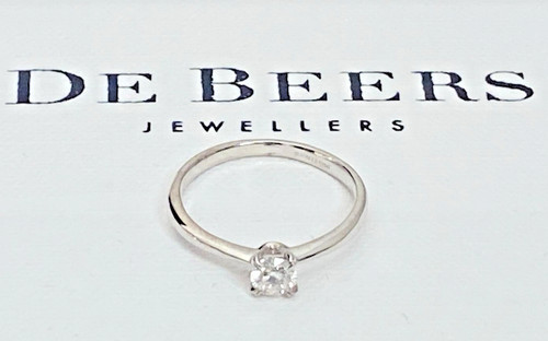 18ct white gold - 18ct, solitaire