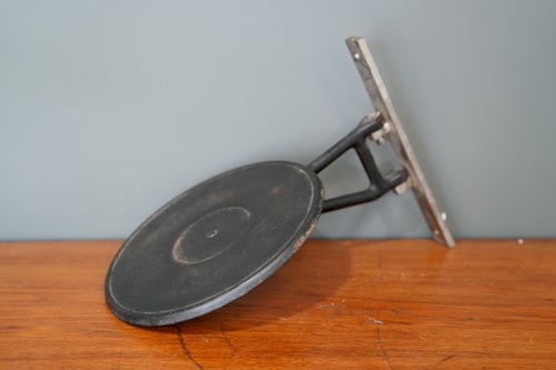 Vintage iron swing out - vintage,