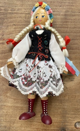 Vintage wooden doll - vintage, 9”