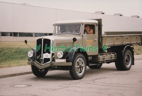 Original photo truck berna - photo,
