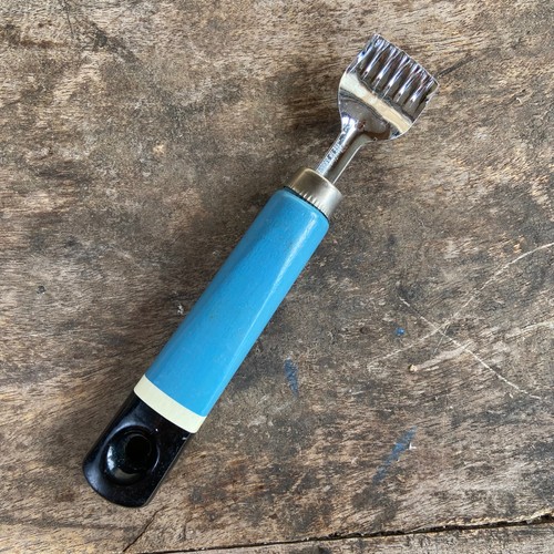 Vintage nutbrown butter - butter, curler