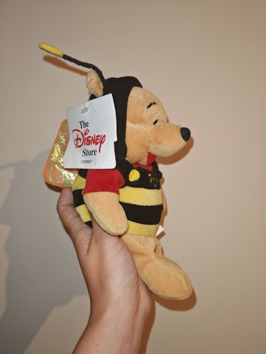 Disney store bumble bee pooh - bumble,