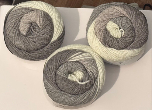 Hobbii yarns lollipop - yarns,