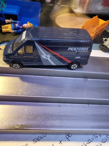 Corgi diecast pickfords - corgi,