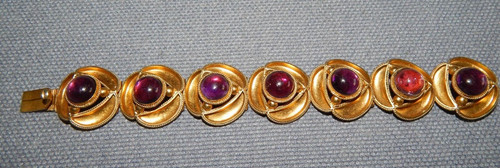 Vintage 1950 chunky - vintage, gold
