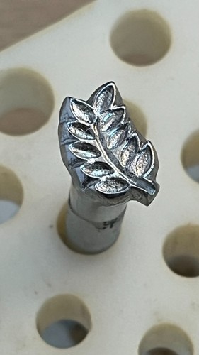 Craftool leather stamping tool