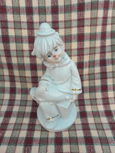 Ornament vintage clown - vintage,