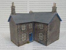 Hornby R8628 USED Skaledale Main Station Building Detached Unboxed OO Gauge