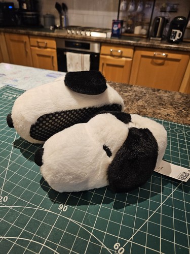 Peanuts snoopy plush slippers - peanuts,