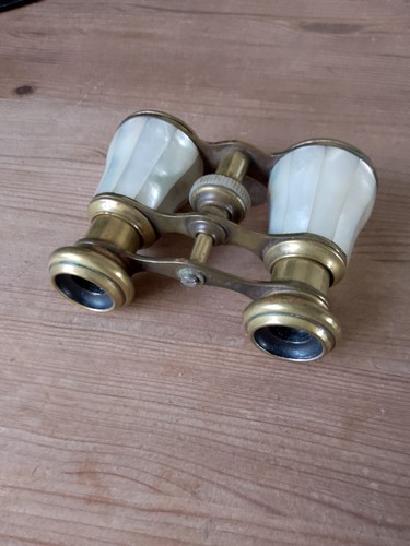 Pair binoculars theatre - of,