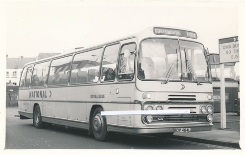 183 coach photo - coach,
