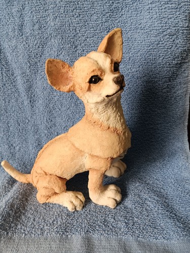 Breed apart chihuahua resin - chihuahua,