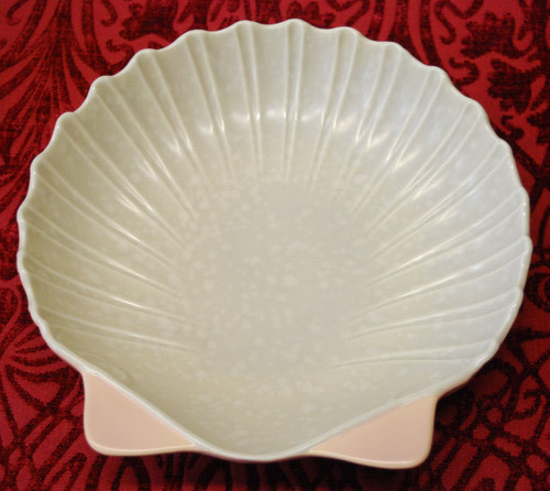 Poole twintone large scallop - poole,