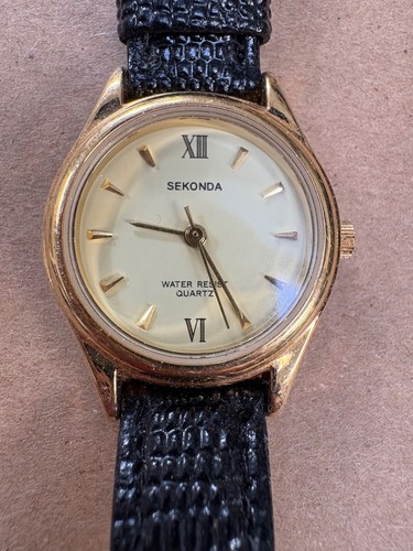 Vintage sekonda quartz - vintage,