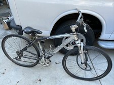 Trek 7500 Multitrack White