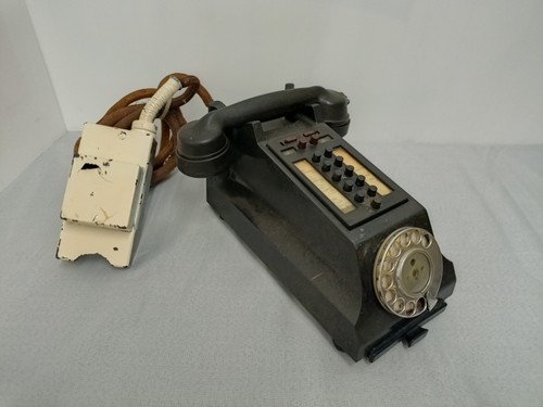 Vintage bakelite telephone - vintage,