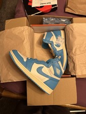 Air Jordan 1 High OG Retro UNC
