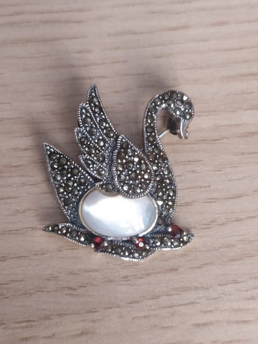 Sterling silver - silver, (.925)