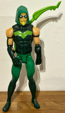 Green arrow figure with bow - dc,