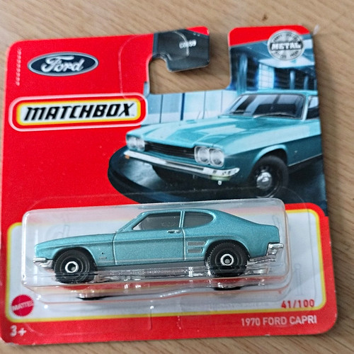 Matchbox superfast ford capri - matchbox,