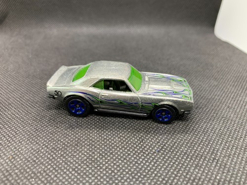 Hot wheels 68 chevrolet - hot, ‘68